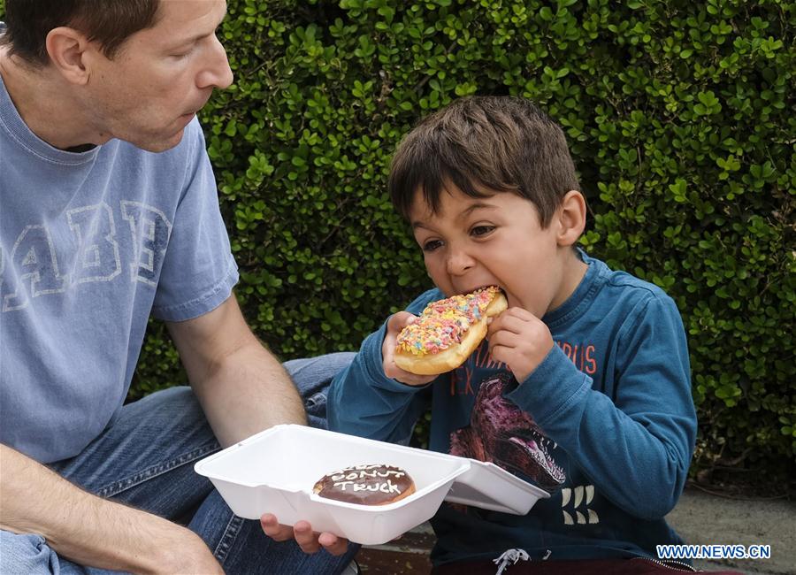 U.S.-LOS ANGELES-DONUT FESTIVAL