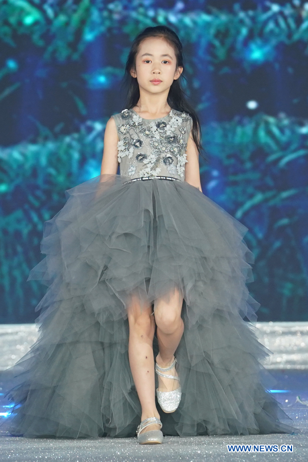 CHINA-SHANGHAI-FASHION WEEK-CHILDREN (CN)