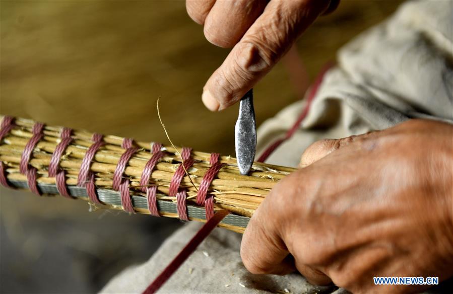 #CHINA-HUBEI-ENSHI-BROOMSTICK-ARTISAN (CN)