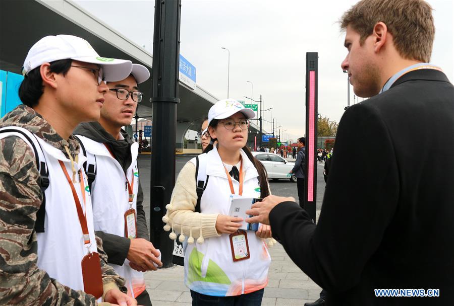 (IMPORT EXPO)CHINA-SHANGHAI-CIIE-VOLUNTEER (CN)