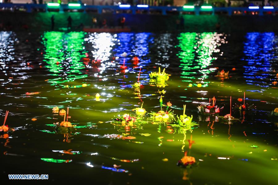 THAILAND-LOY KRATHONG FESTIVAL-CELEBRATION