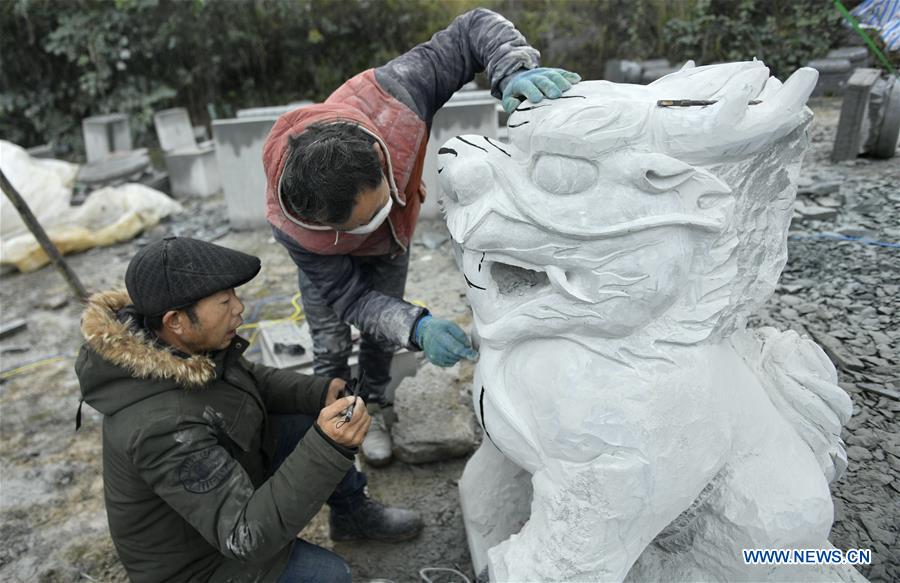 CHINA-HUBEI-ENSHI-ROCK CARVING (CN)