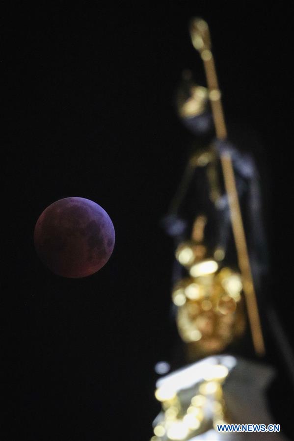 BELGIUM-BRUSSELS-TOTAL ECLIPSE OF MOON