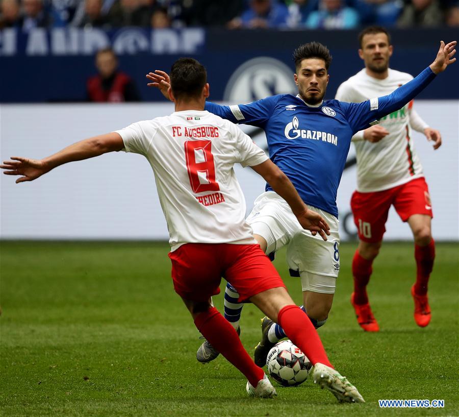 (SP)GERMANY-GELSENKIRCHEN-SOCCER-BUNDESLIGA-SCHALKE VS AUGSBURG