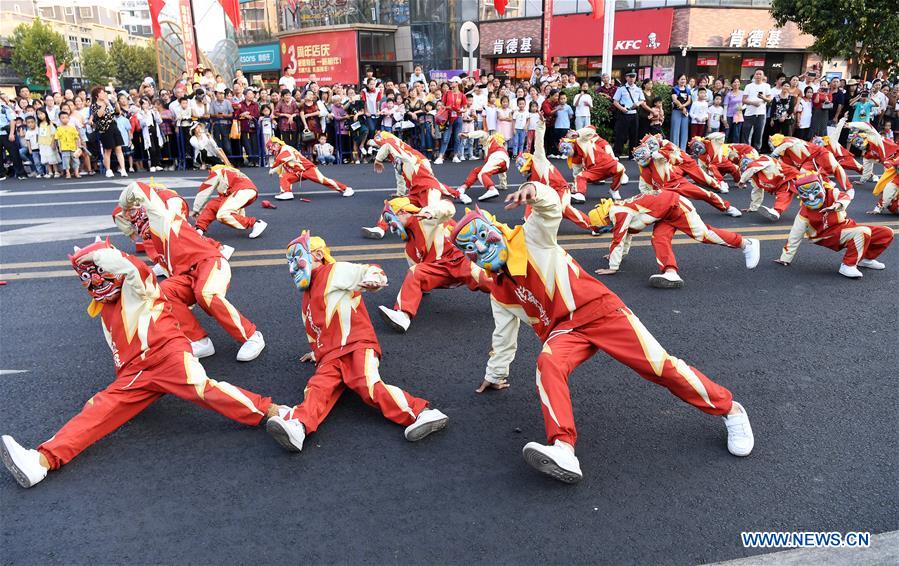 XINHUA PHOTOS OF THE DAY