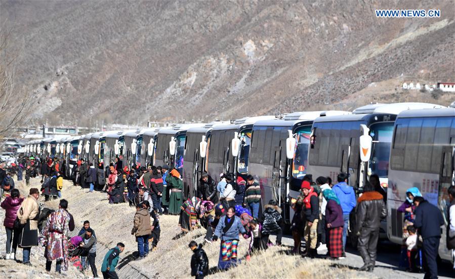 CHINA-TIBET-HERDERS-MIGRATION (CN)