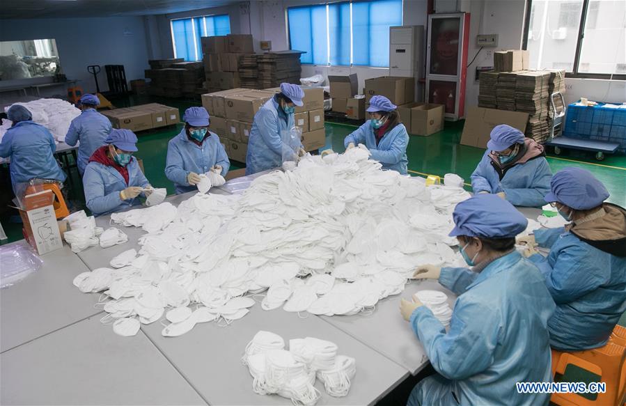 CHINA-SHANGHAI-MASKS-PRODUCTION(CN)