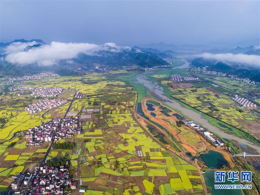 （壮阔东方潮 奋进新时代——庆祝改革开放40年）（1）美丽中华大地书写绿色传奇