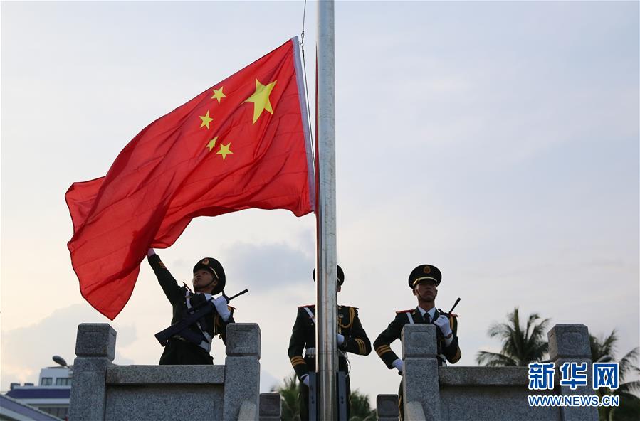 （新华全媒头条·图文互动）（3）为祖国骄傲，祝福伟大祖国！——国庆漫记