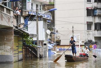 洪水来时，那暖心的民间救援